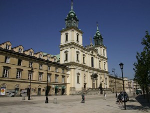Базиліка св. Хреста у Варшаві