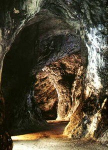 Печера короля Владислава III Локетка